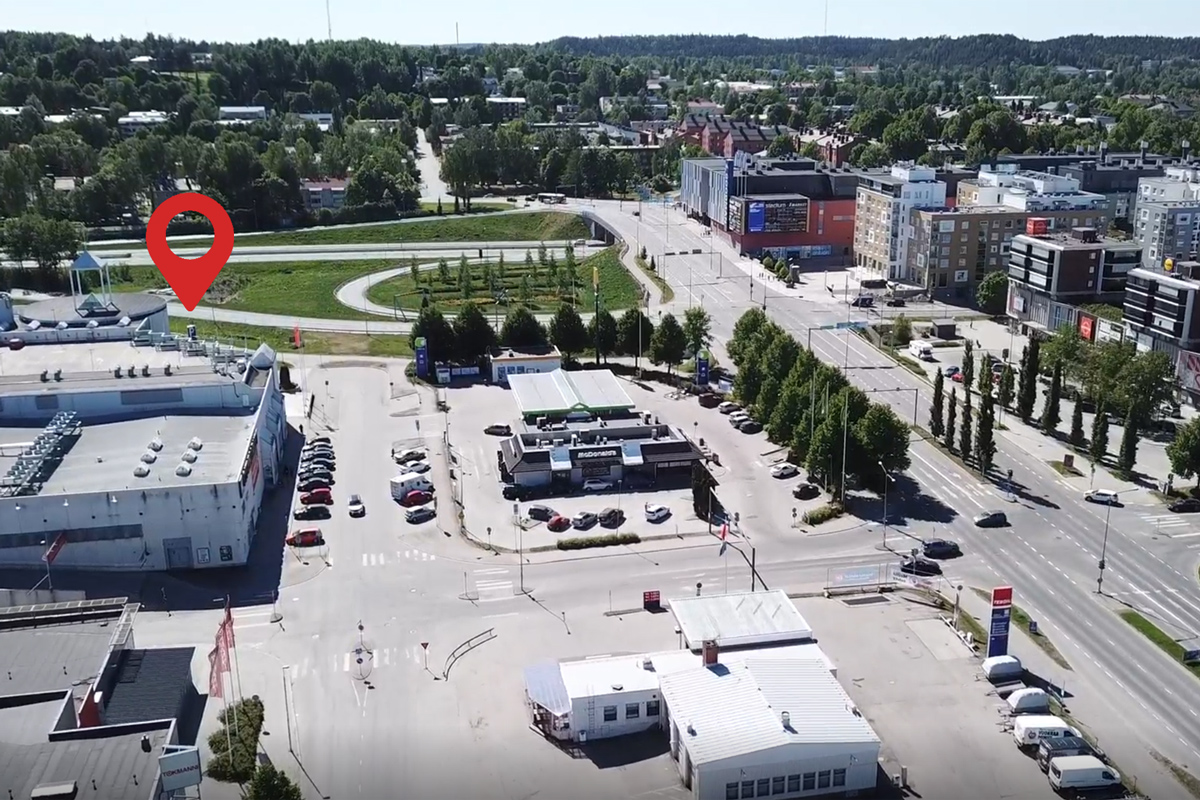 Ilmakuva Twebs-liikkeestä